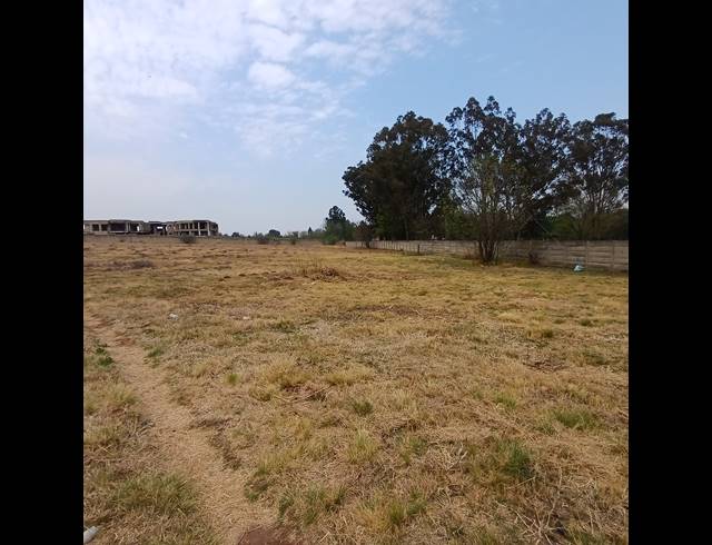 1,995M² VACANT LAND FOR SALE IN HENLEY ON KLIP